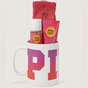 VS PINK MUG GIFT SET